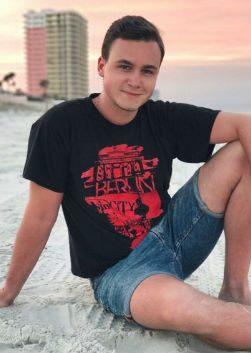 Николай Соболев – биография, фото, путь к успеху, канал, личная жизнь, девушка, рост и вес 2023