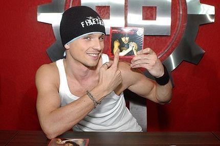 Никита Малинин фото, его жена, биография, новости, слушать песни онлайн 2023