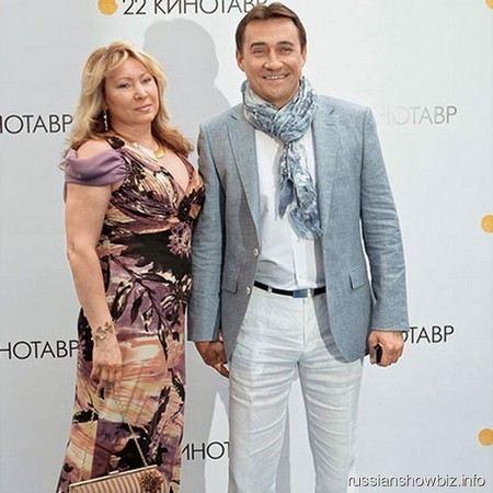 Камиль Ларин биография актера, фото и его жена 2023