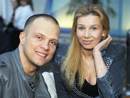 DJ Грув (DJ Groove) биография, фото, его семья и жена, слушать песни онлайн 2023