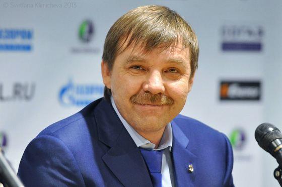 Олег Знарок биография, фото, его семья, жена и дети 2023