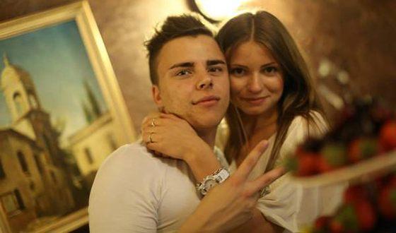 Рэпер Johnyboy – биография, фото, личная жизнь, девушка, жизнь после Versus, рост и вес, слушать песни онлайн 2023