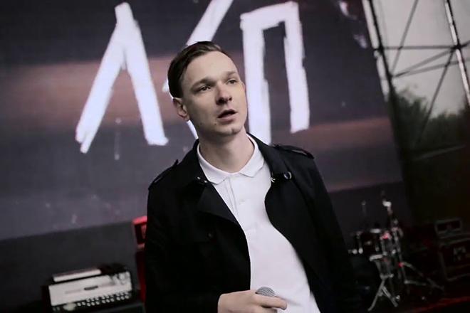 Рома Англичанин – биография, фото, личная жизнь, песни, смерть