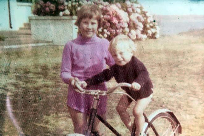 Беар Гриллс – биография, фото, личная жизнь, новости 2023