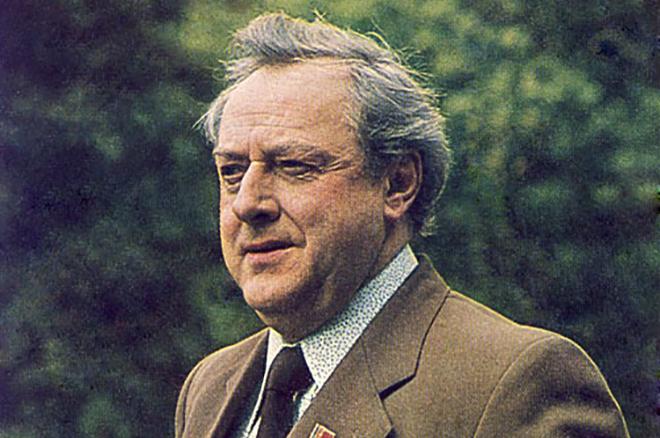 Владислав Стржельчик - биография, личная жизнь, фото, фильмография, театральные работы, смерть, слухи и последние новости