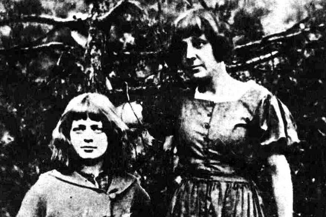 Ариадна Эфрон – биография, фото, личная жизнь, книги, Марина Цветаева