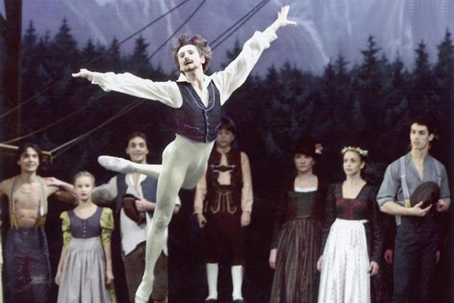 Владимир Деревянко - биография, фото, личная жизнь, танцы и последние новости 2023