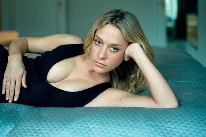 Хлоя Севиньи – биография, фото, личная жизнь, новости, фильмография 2023