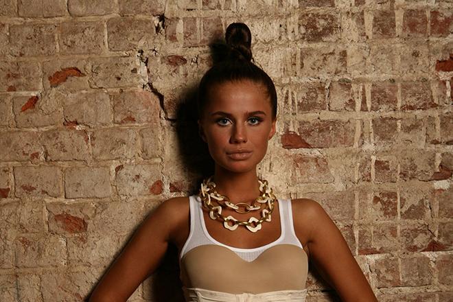 Алекса - биография, личная жизнь, "Фабрика звезд", фото, песни и последние новости 2023