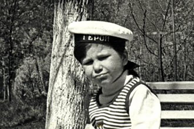 Антон Деров - биография, фото, личная жизнь, фильмография 2023