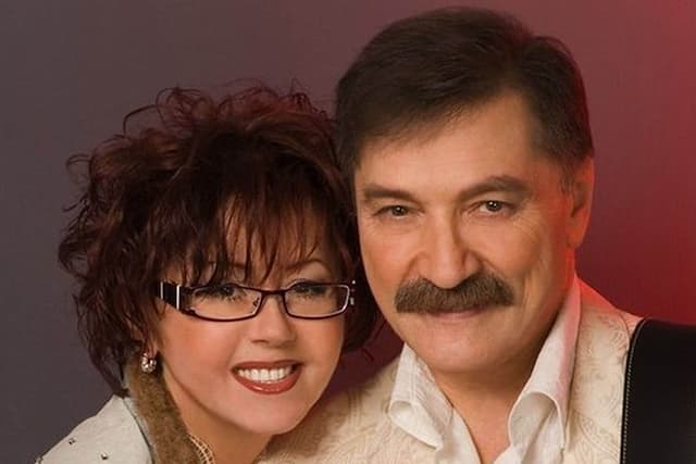 Ядвиг поплавская спускается над озером закат. Ядвиг поплавская спускается над озером закат. Я поплавская и а тиханович. Ядвига поплавская молодая. Ядвиг поплавская спускается над озером закат.