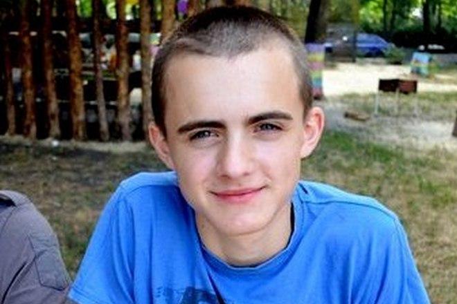 Кирилл Бледный – биография, фото, личная жизнь, новости, песни 2023