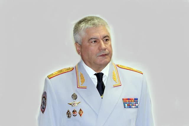 Колокольцев михаил алексеевич хирург саратов фото