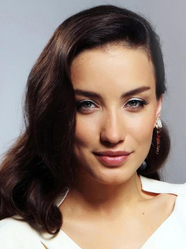 Виктория Дайнеко – биография, фото, личная жизнь, новости, песни 2023