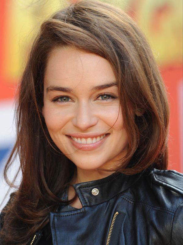 Эмилия Кларк - биография, фото, личная жизнь, фильмы, парень и последние новости 2023