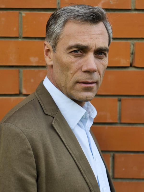 Михаил Хмуров – биография, фото, личная жизнь, новости, фильмография 2023