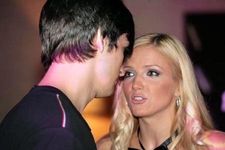 Юлия Михальчик (певица) фото, биография и ее муж, слушать песни онлайн 2023