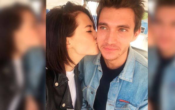 Константин Битеев - биография, "Щёчки", личная жизнь, возраст, фото, песни, "Х-фактор" и последние новости 2023