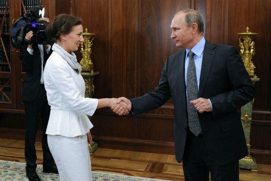 Анна Кузнецова – биография, фото, семья, муж, дети, общественная деятельность 2023