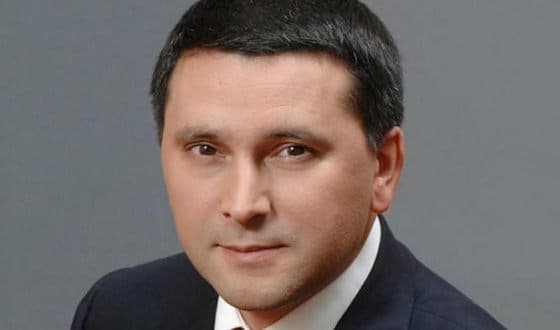 Дмитрий Николаевич Кобылкин министр – биография, фото, личная жизнь, семья 2023