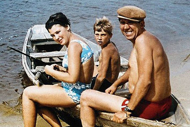 Юрий Никулин с семьей