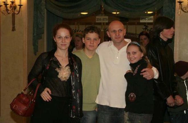 Владимир Большов с семьей
