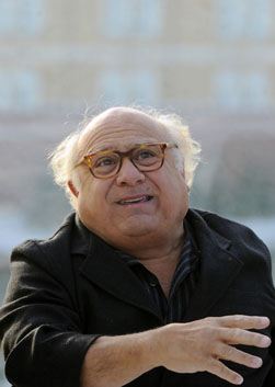 Дэнни де Вито (Danny DeVito) биография актера, фото, рост Денни де Вито 2023