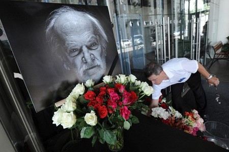 Петр Фоменко умер в 2012 году, причиной смерти стал сердечный приступ