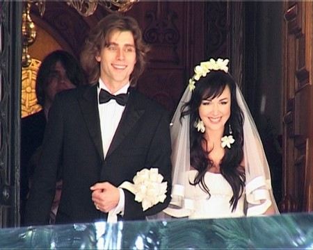 Петр Чернышев и Анастасия Заворотнюк - свадебное фото
