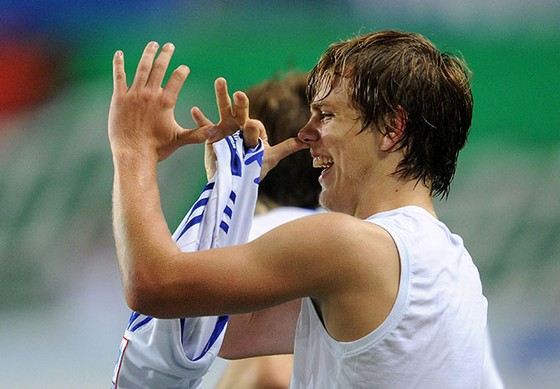 Александр Кокорин рано начал карьеру в профессиональном футболе