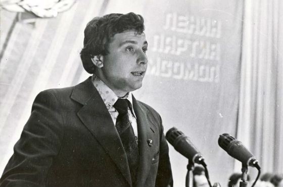 Владимир Волков в молодости, на заре политической карьеры