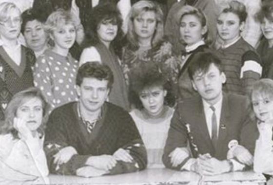 Сергей Терещенко в молодости (на фото: второй слева в нижнем ряду)