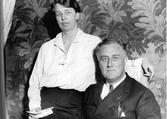 Франклин Рузвельт и его жена Элеонора