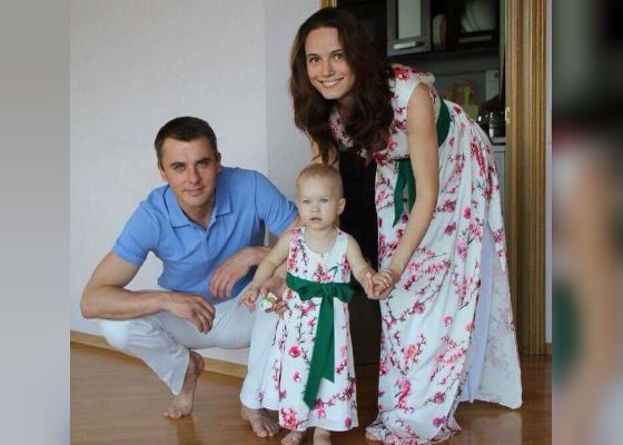 Кристина Бродская с мужем и дочерью