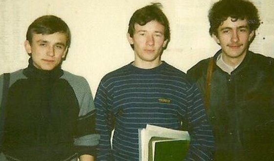 Артем Шейнин (в центре) в студенческие годы