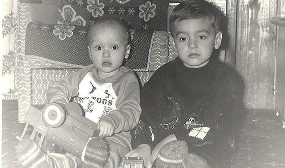 Назар Грабар и его брат Илья в детстве