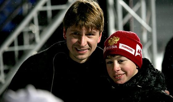 Дима Алиев и его кумир Алексей Ягудин