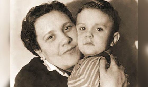 Никита Михалков с мамой