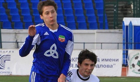 Далер Кузяев в 2013 году играл за «Нефтехимик»