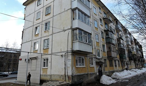 Дом, в котором какое-то время жил маленький Роман Абрамович