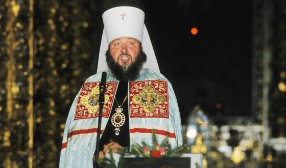 До интронизации митрополит Кирилл вел активную общественную работу