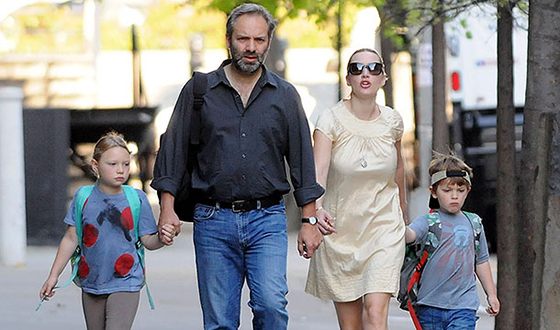 Кейт Уинслет, ее муж Сэм Мендес и ее дети