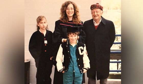 Сет Роген в детстве с родителями и сестрой