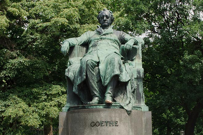 Памятник Иоганну Гете