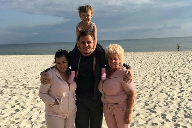 Сергей Пискун с семьей