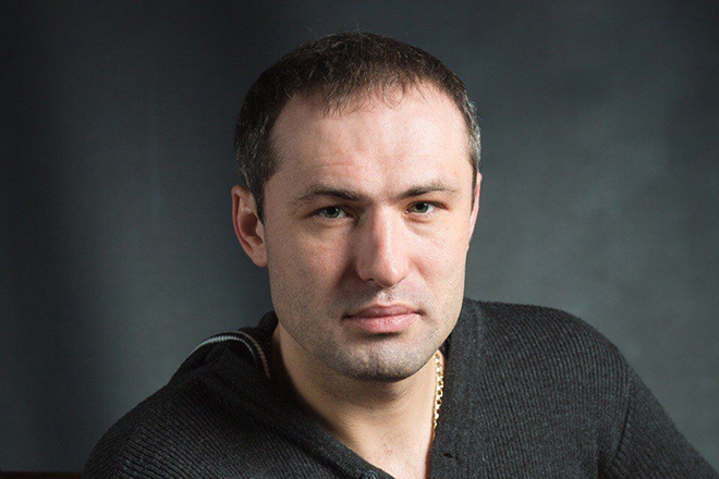 Вокалист Михаил Борисов