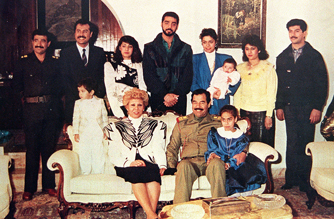 Саддам Хусейн с семьей