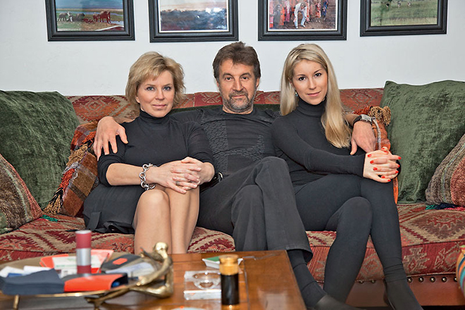 Леонид Ярмольник с женой и дочерью