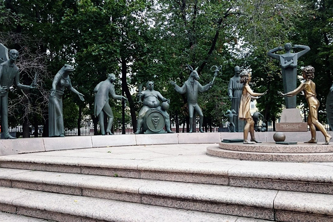 Скульптора Михаила Шемякина «Дети — жертвы пороков взрослых»