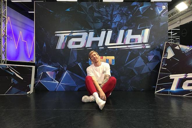 Антон Лушичев в шоу «Танцы»